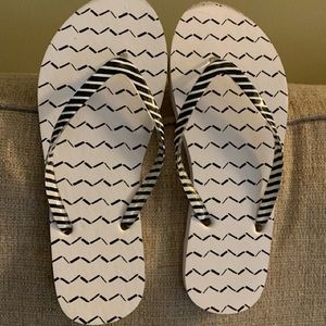 Women’s flip flops